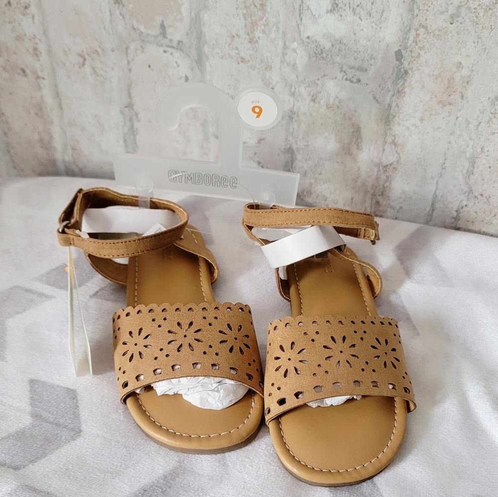 Girl sandals